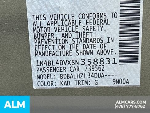 Used 2025 Nissan Altima 2.5 SV FWD image 35