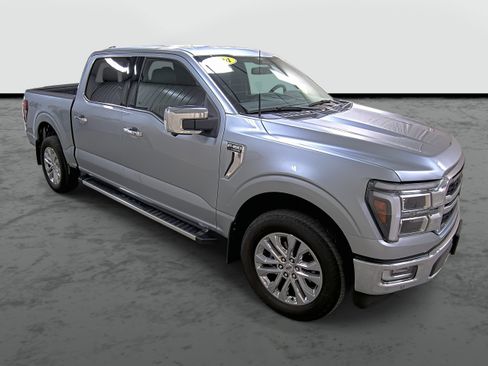 Used 2024 Ford F150 Lariat image 5