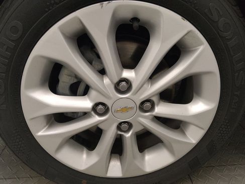 Used 2020 Chevrolet Spark LT FWD image 31