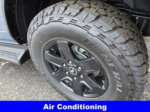 New 2025 Ford Bronco Outer Banks image 11