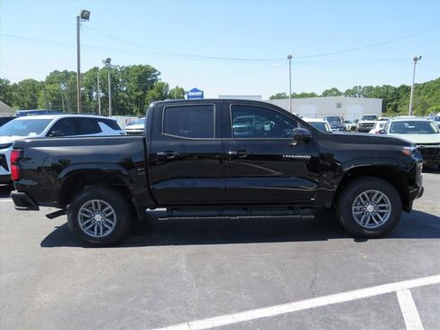 New 2026 Chevrolet Colorado LT w/ LT Convenience Package image 2