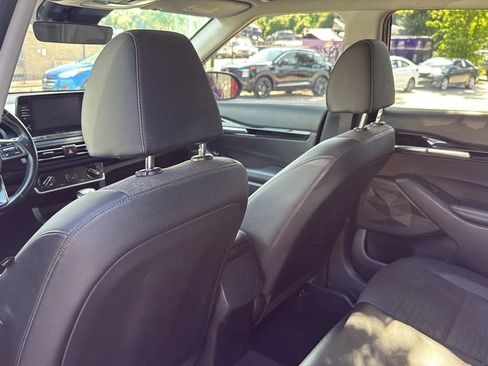 Used 2021 Kia Seltos S FWD image 16