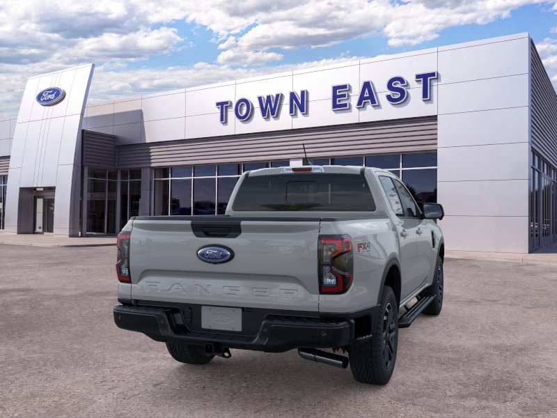 New 2026 Ford Ranger Lariat w/ FX4 Off-Road Package AWD/4WD image 17