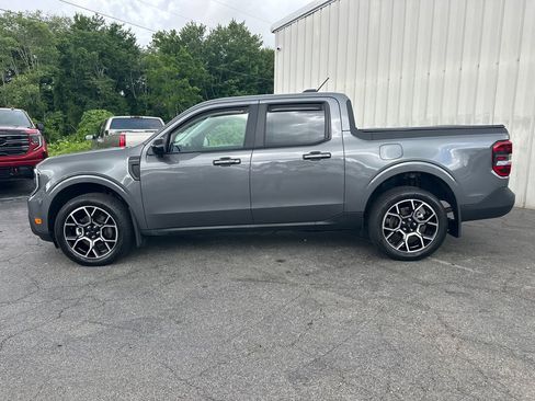 Used 2025 Ford Maverick Lariat AWD/4WD image 9