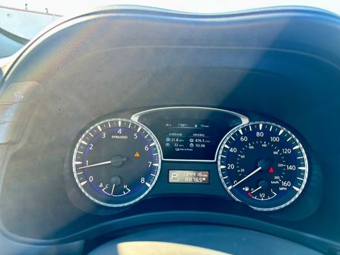 Used 2015 INFINITI QX60 AWD w/ Premium Package image 23