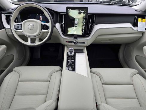 New 2026 Volvo XC60 B5 Ultra w/ Protection Package Premier AWD/4WD image 18