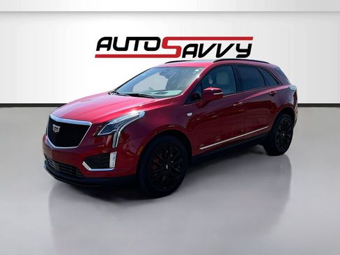 Used 2022 Cadillac XT5 Sportv w/ Technology Package AWD/4WD image 3