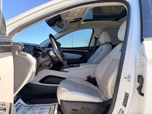 Used 2023 Hyundai Tucson Limited image 12