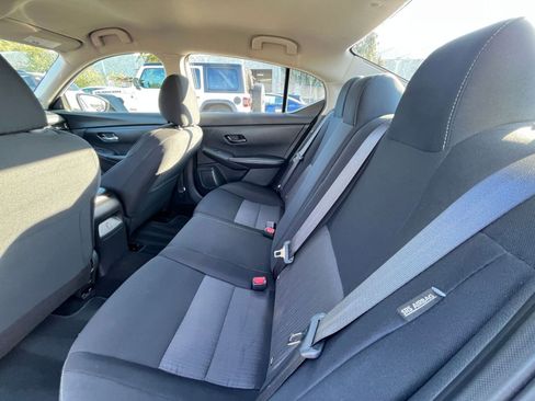 Used 2024 Nissan Sentra SV image 23