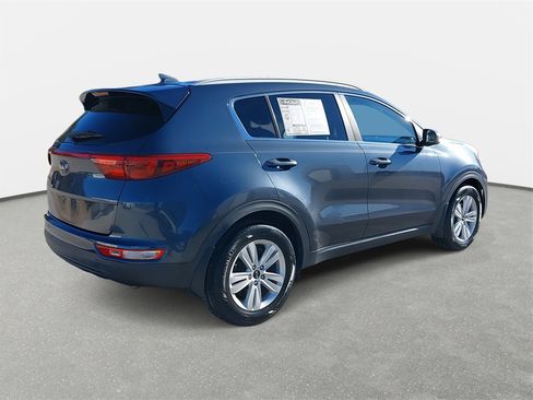 Used 2017 Kia Sportage LX w/ LX Popular Package image 5