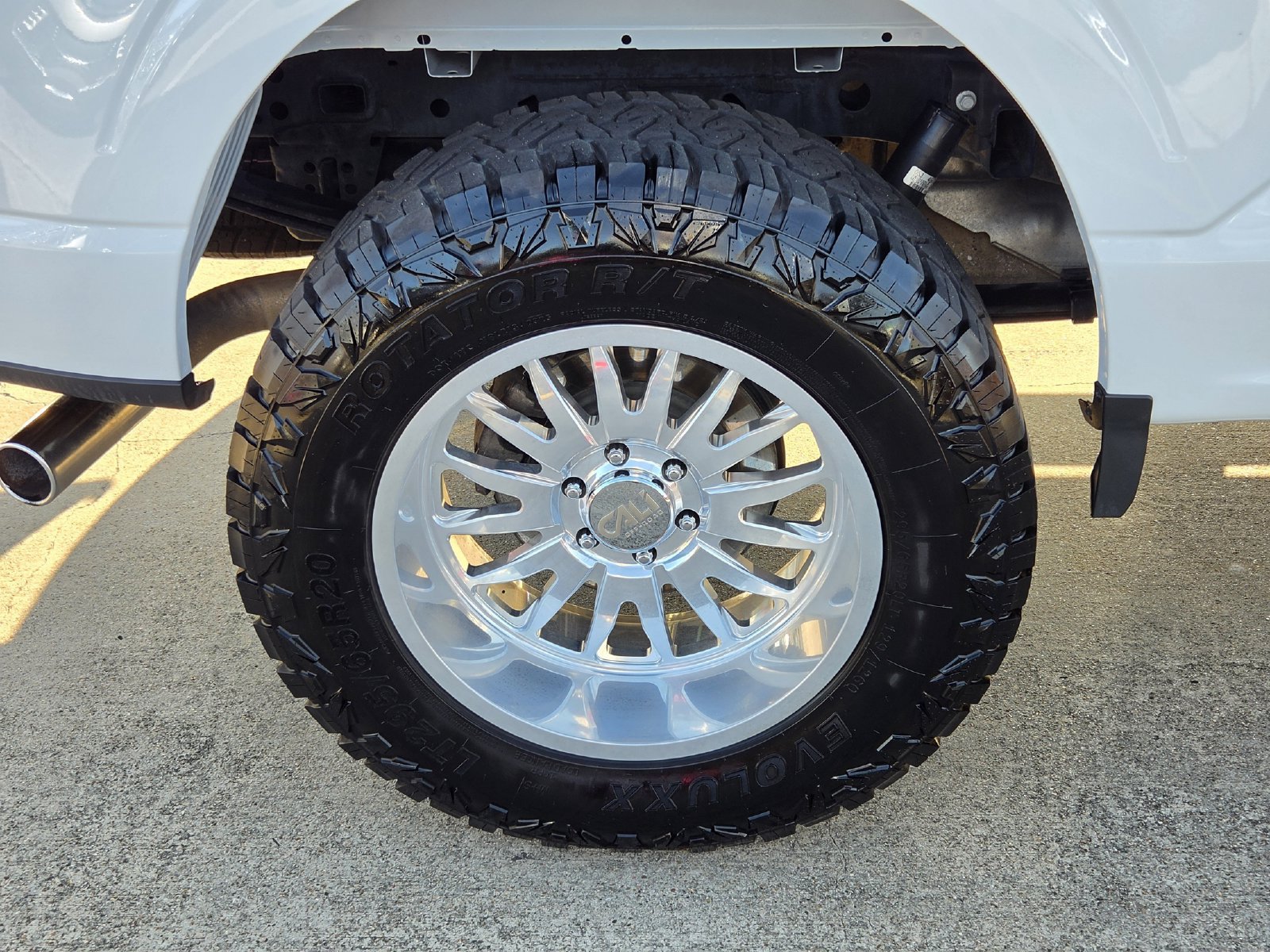 Used 2023 Ford F150 Lariat w/ Equipment Group 502A High AWD/4WD image 10
