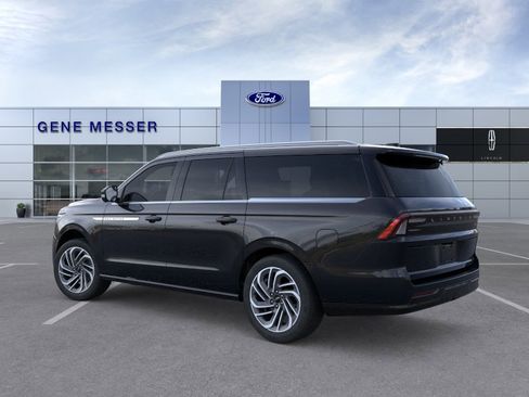 New 2025 Lincoln Navigator L Reserve AWD/4WD image 26