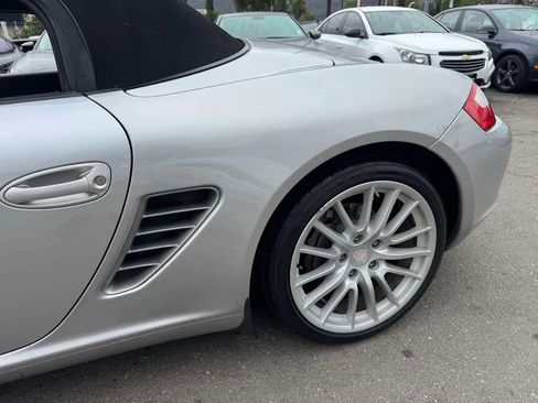 Used 2005 Porsche Boxster RWD image 13