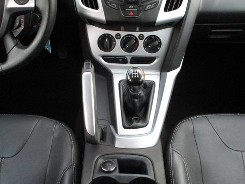 Used 2013 Ford Focus SE image 20