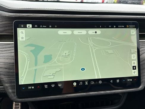 Used 2022 Rivian R1T Launch Edition image 22