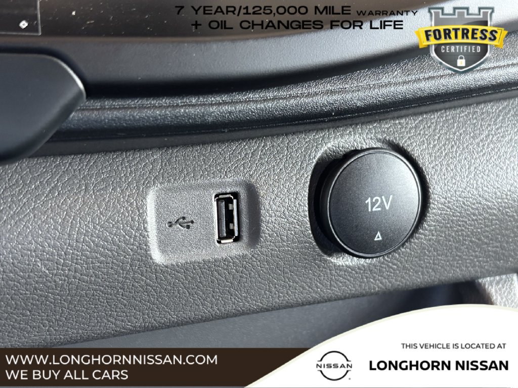 Used 2025 Ford Transit 250 Low Roof w/ Exterior Upgrade Package RWD image 15