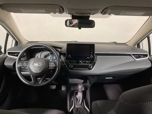 Used 2022 Toyota Corolla LE FWD image 22
