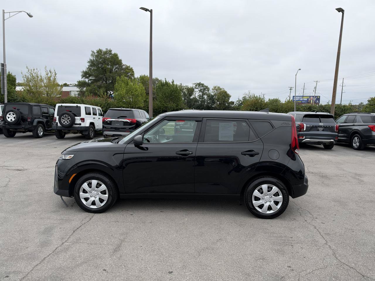 Used 2020 Kia Soul LX FWD image 6