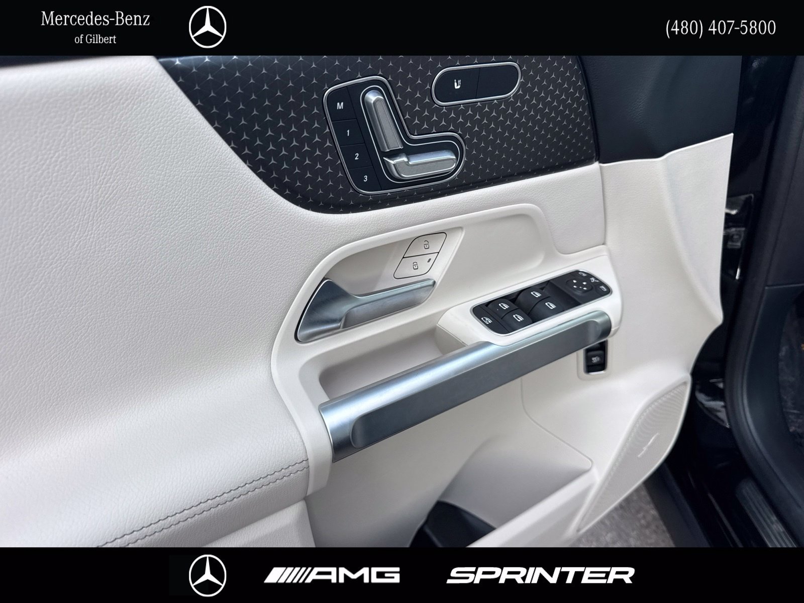 Used 2026 Mercedes-Benz GLB 250 image 10