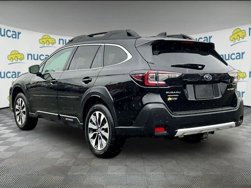 Used 2023 Subaru Outback Limited image 4