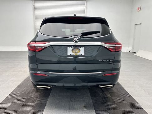 Used 2019 Buick Enclave Essence image 10