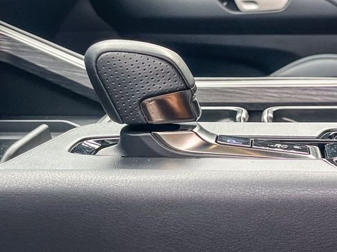 Used 2024 Lexus TX 500h AWD image 22