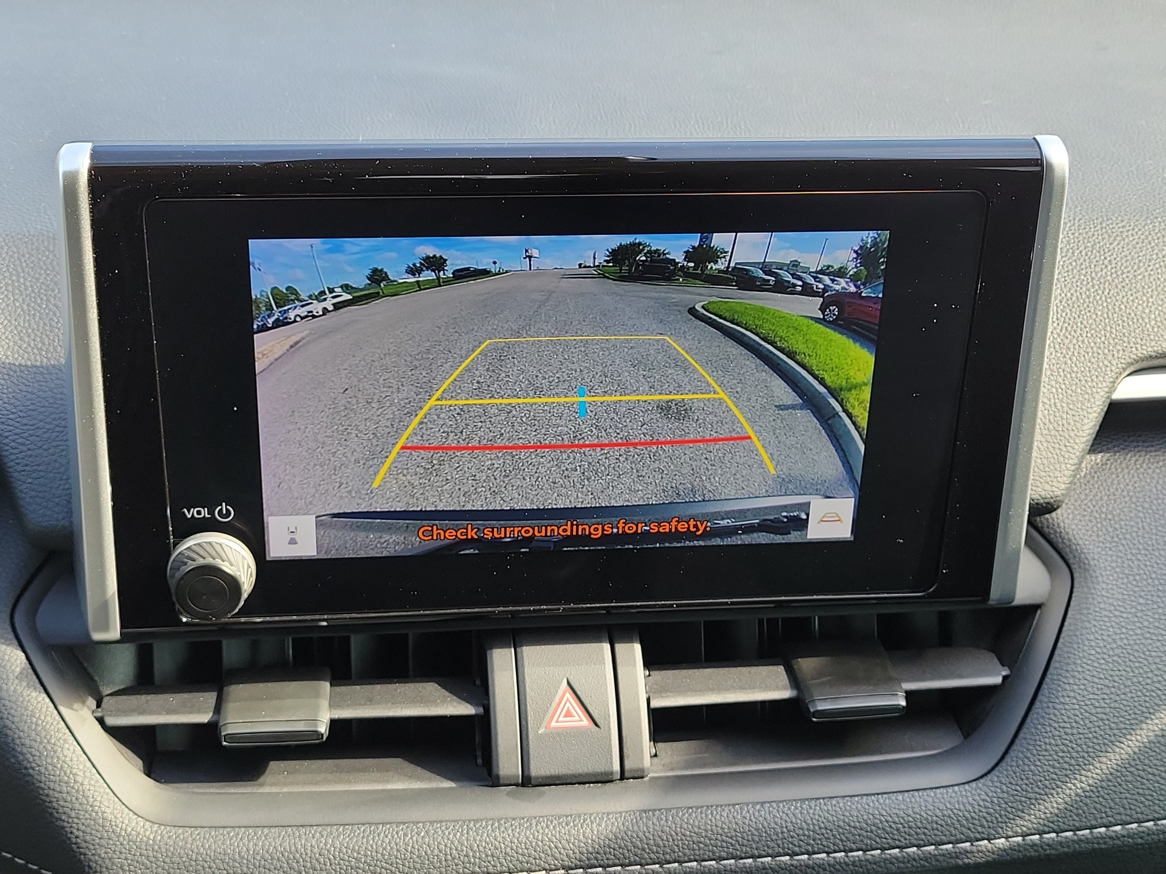 Used 2024 Toyota RAV4 XLE w/ Convenience Package FWD image 30