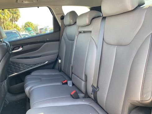 Used 2019 Hyundai Santa Fe FWD image 11