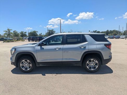 Used 2025 GMC Terrain Elevation AWD/4WD image 8
