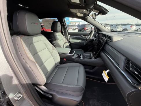 New 2026 GMC Terrain AT4 image 30