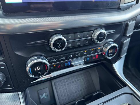Used 2021 Ford F150 Raptor w/ Raptor 37 Performance Package AWD/4WD image 29