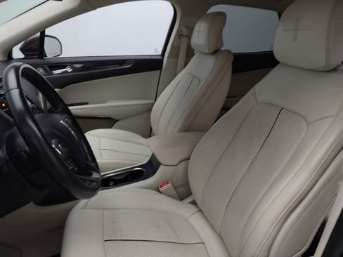 Used 2017 Lincoln MKC Black Label image 17