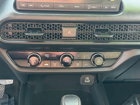 Used 2024 Honda HR-V LX image 20