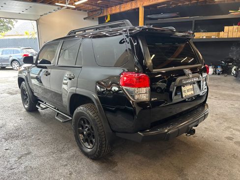 Used 2010 Toyota 4Runner Trail image 5