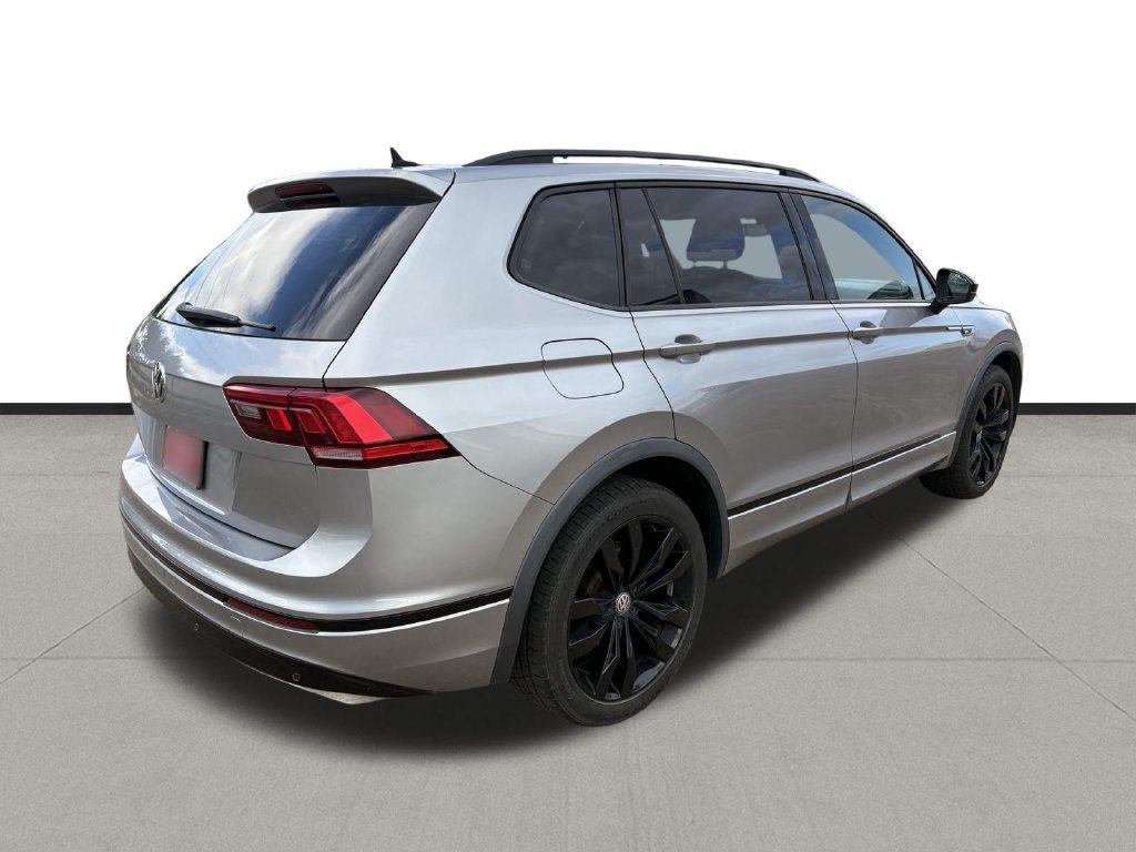 Used 2020 Volkswagen Tiguan SE R-Line FWD image 5