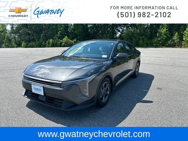 Used 2025 Kia K4 FWD image 1