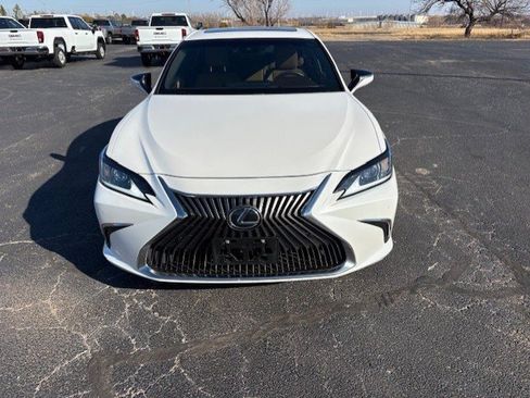 Used 2021 Lexus ES 350 w/ Premium Package image 2