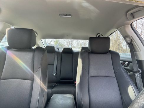 Used 2018 Honda Accord LX image 40