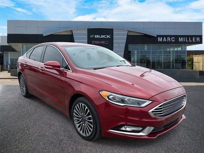 Used 2017 Ford Fusion SE w/ Fusion SE Technology Package