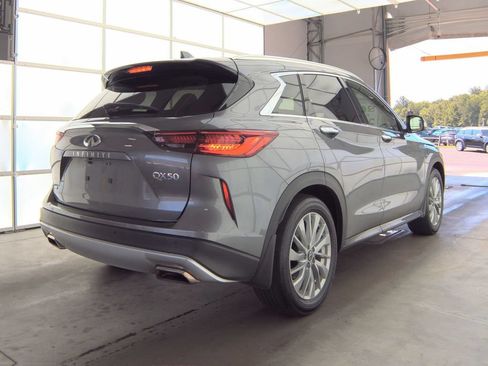 Certified 2023 INFINITI QX50 Luxe AWD/4WD image 4