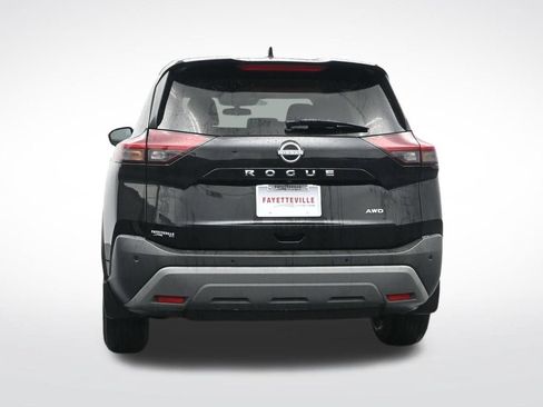 Used 2023 Nissan Rogue S AWD/4WD image 8