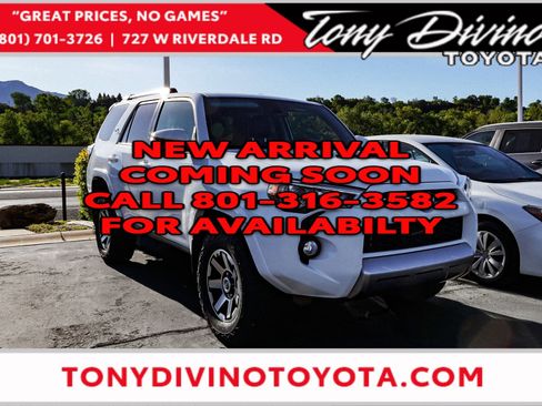 Used 2020 Toyota 4Runner TRD Off-Road Premium w/ Moonroof Package AWD/4WD image 1
