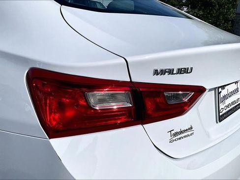 Used 2023 Chevrolet Malibu LS FWD image 22
