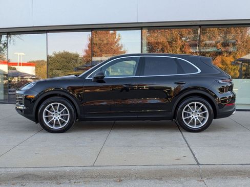 New 2026 Porsche Cayenne image 2