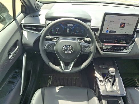 Used 2026 Toyota Corolla Cross AWD Hybrid w/ Convenience Package image 12