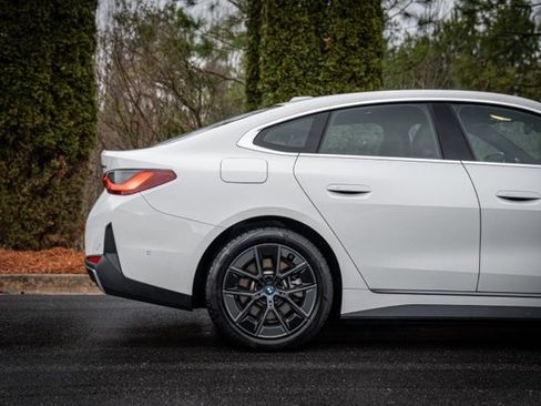 Used 2023 BMW i4 eDrive35 image 13