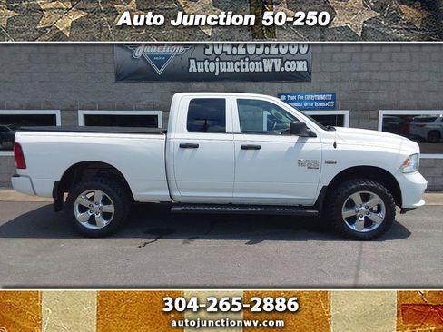 Used 2019 RAM 1500 Express w/ Express Value Package AWD/4WD image 1