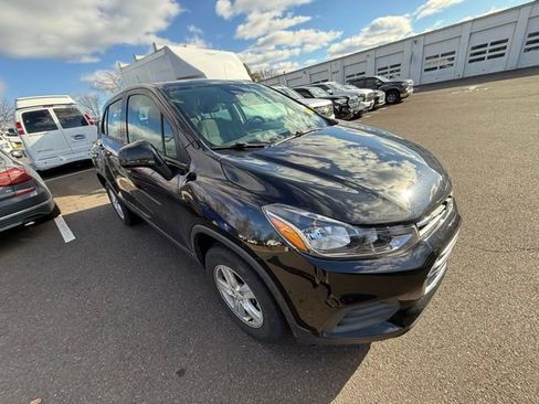 Used 2020 Chevrolet Trax LS image 8