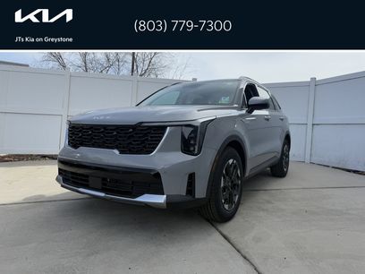 New 2025 Kia Sorento S w/ Panoramic Sunroof Package