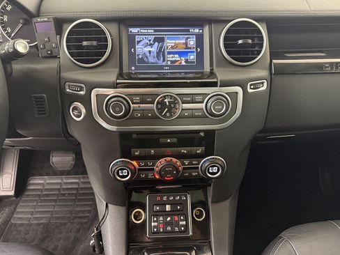 Used 2016 Land Rover LR4 HSE image 21